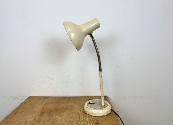 Image 1 of Beige Industrial Gooseneck Table Lamp, 1960s