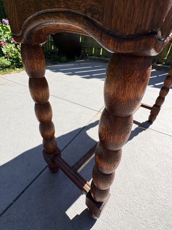 Image 1 of Costurero antiguo de roble con patas – extensible – en muy buen estado