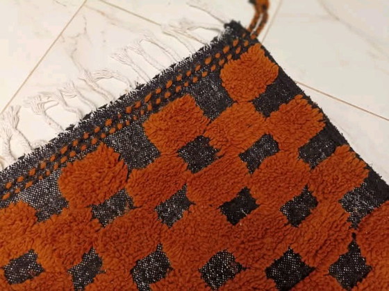 Image 1 of Tapis bérbere décoré tissé en laine 250cmx150cm 