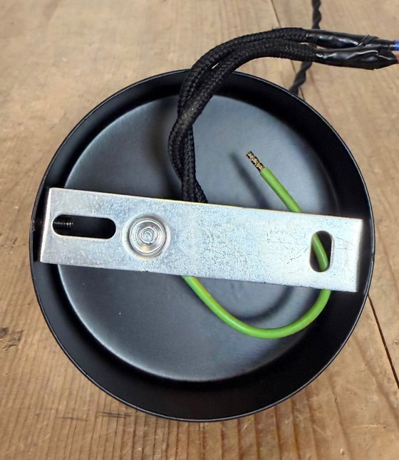 Image 1 of Lámpara de techo industrial pequeña de esmalte negro, años 50