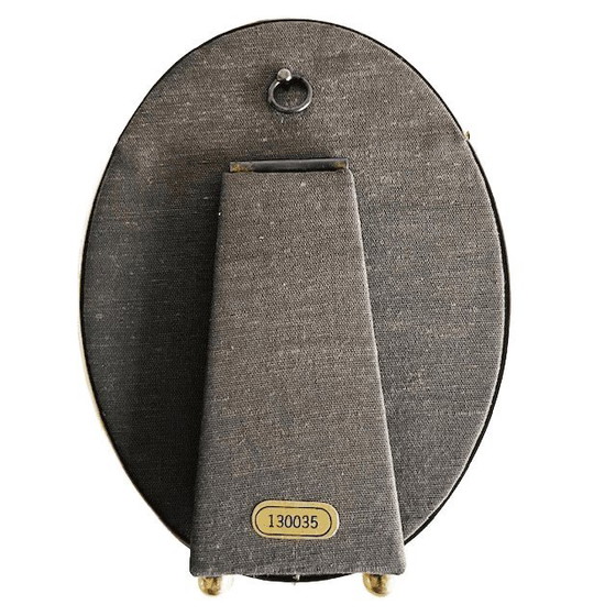 Image 1 of Dipinto Art Nouveau vintage di Alphonse Mucha, cornice ovale in ottone con marchio The Arts Music Hallmark, anni '60