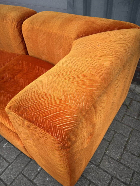 Image 1 of Orangefarbener Samt Modelar Element Sofa