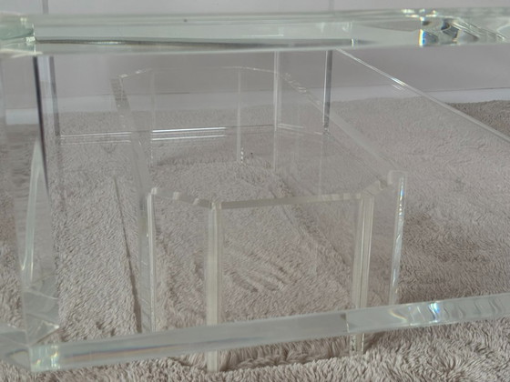 Image 1 of Tavolino da caffè in vetro acrilico trasparente