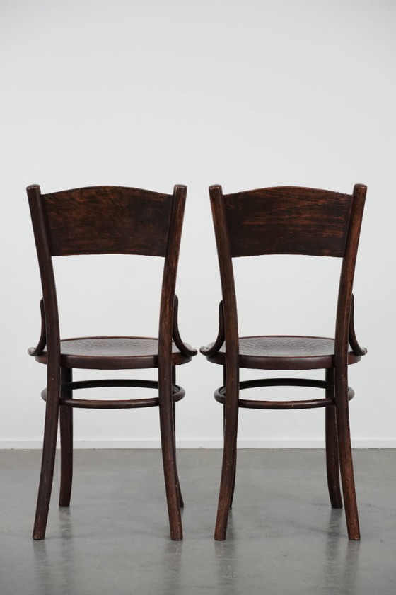 Image 1 of 5 sedie da bistrot Cosmos in legno vintage con splendida intaglio