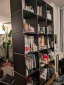 Porro Bücherregal mit 18 Fächern