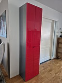Armoire design Klenk brillante rouge