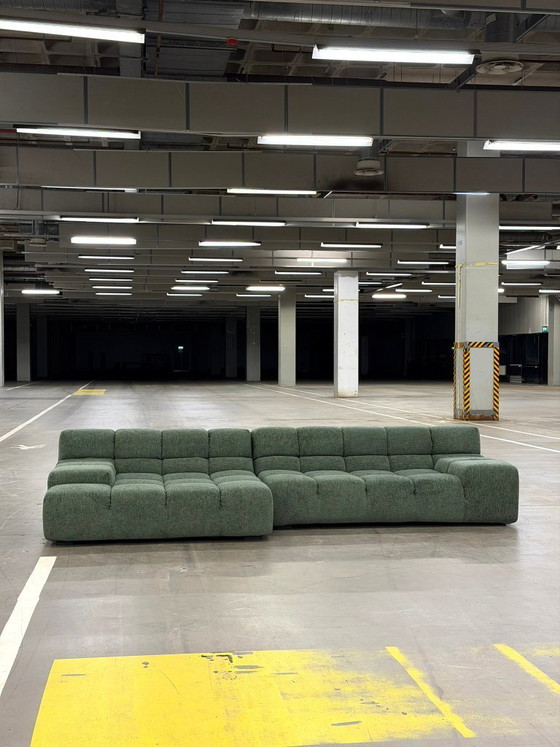 Image 1 of Banco de Tiempo Tufty de B&B Italia | Verde