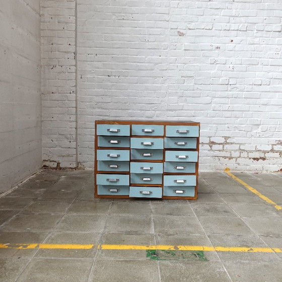 Image 1 of Cassettiera industriale colorata