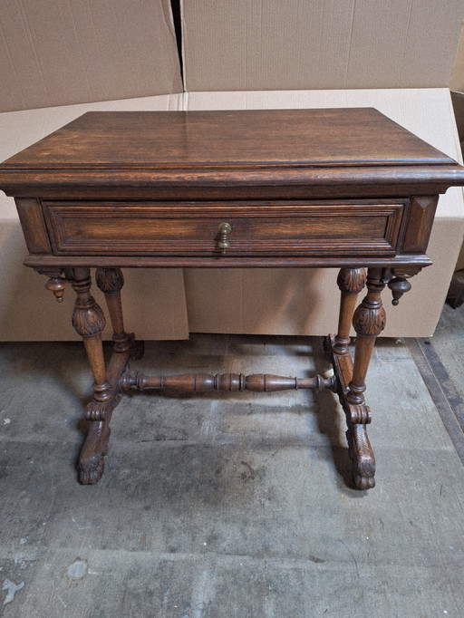 Mesa auxiliar de Mechelen