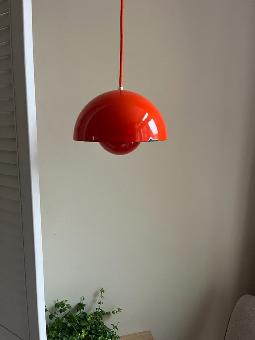 Vintage Louis Poulsen Flowerpot - Verner Panton - with life experience