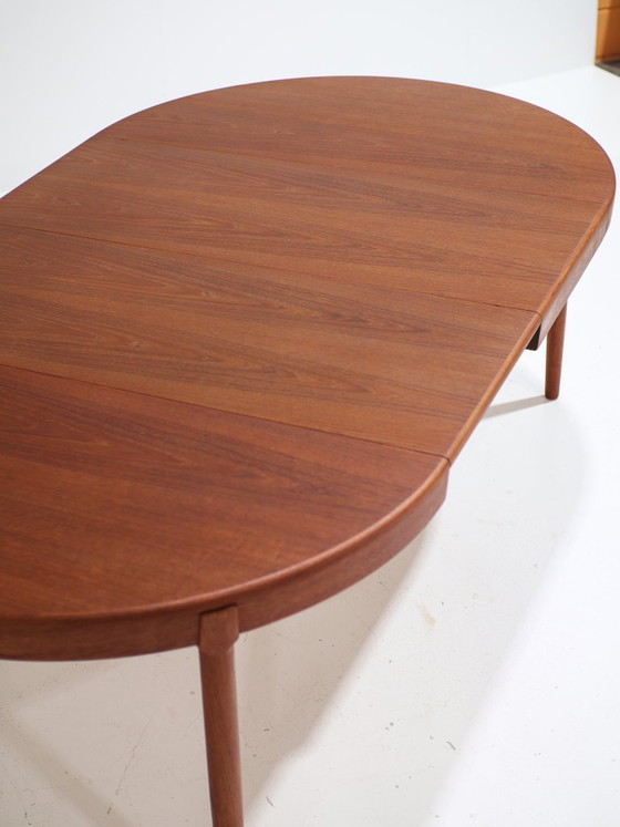 Image 1 of Uitschuifbare ronde eettafel teak Deens vintage jaren '60