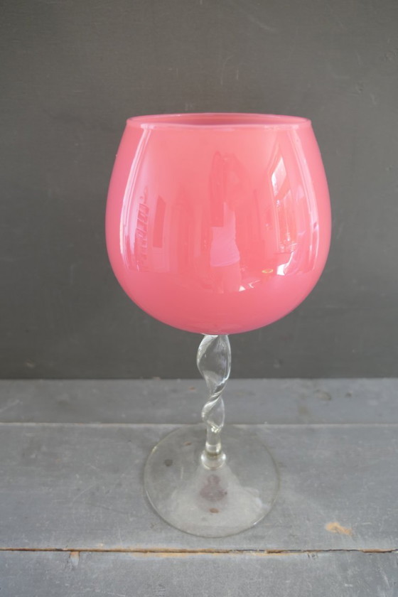 Vintage Empoli Glass Vase on Foot Pink (photo 2 of 6)