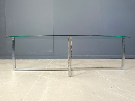 Image 1 of Grande table basse ovale en verre et chrome, 1970