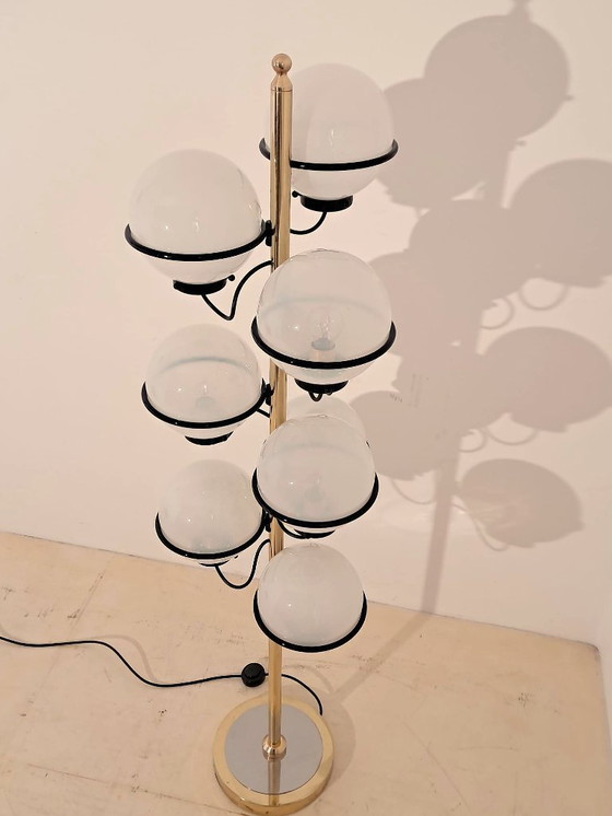 Image 1 of Gino Sarfatti-style floor lamp with 9 lights.