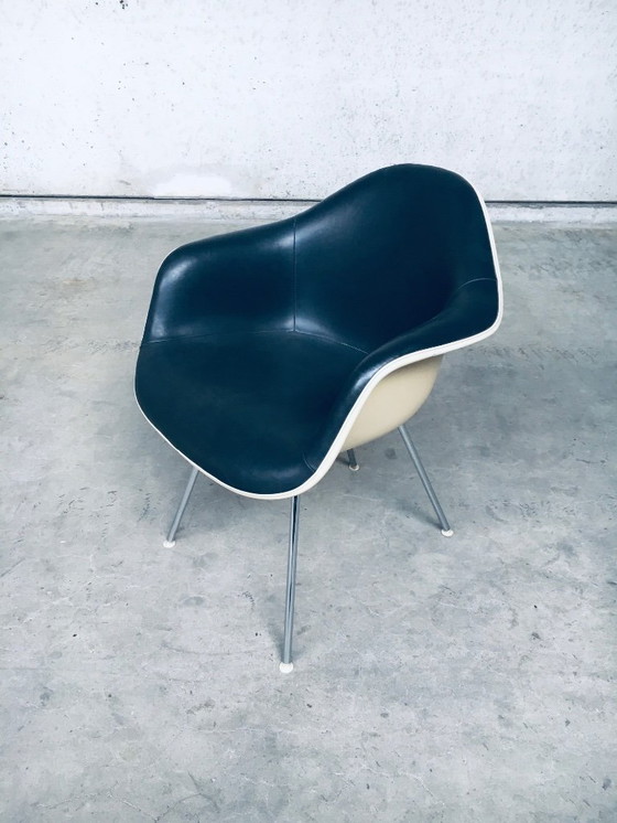 Image 1 of Poltrona DAX in pelle nera di metà secolo di Charles e Ray Eames per Herman Miller, anni '60