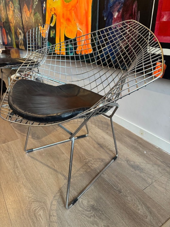 Bertoia Diamond Chair, Harry Bertoia, Fauteuils, Cuir, Noir (photo 4 sur 5)