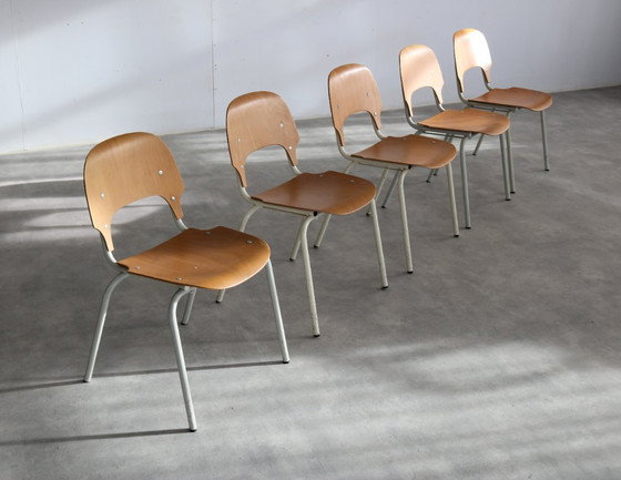 Image 1 of 5x stapelbare Industriestühle