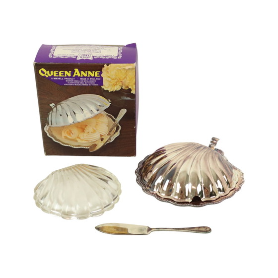 Image 1 of Piatto da burro a conchiglia Queen Anne