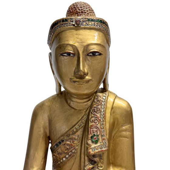 Gilded Wooden Buddha with Glass Inlay from Myanmar, Strong Features – Sculpture (photo 12 of 16)