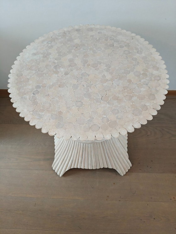 Image 1 of Mesa de ratán con forma de gavilla de trigo - McGuire