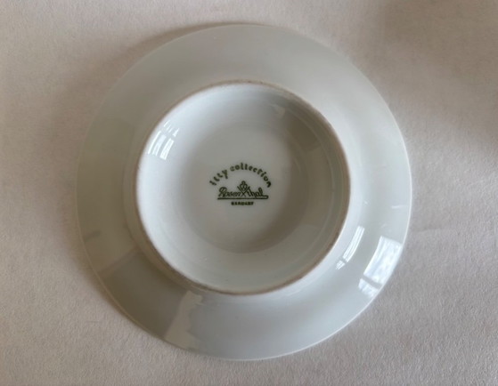 Image 1 of tazza e piattino Alien Illy Art collection