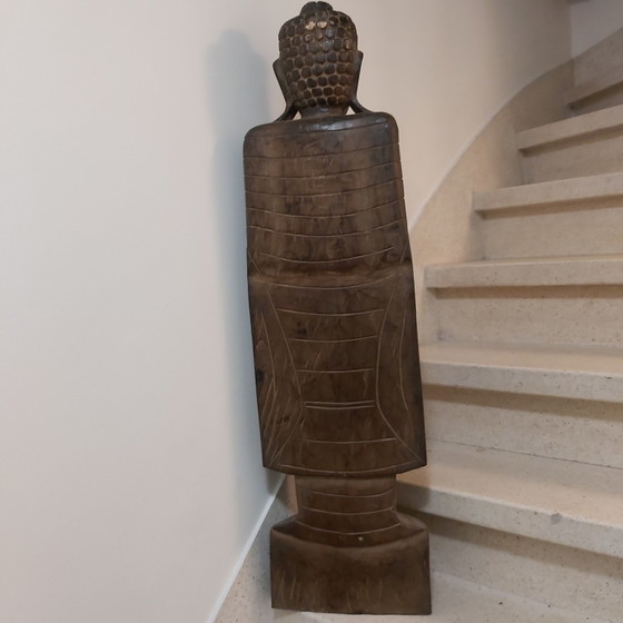 Image 1 of Bouddha debout en bois sculpté à la main, originaire de Thaïlande