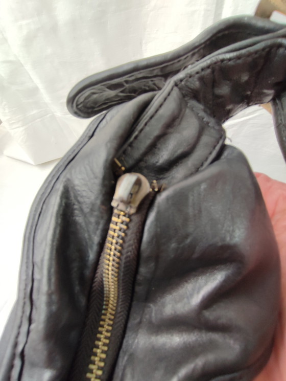 Dilaks Shoulder Bag XL Bag Black Leather Black Distinctive Finish Fits Laptop (photo 11 of 15)
