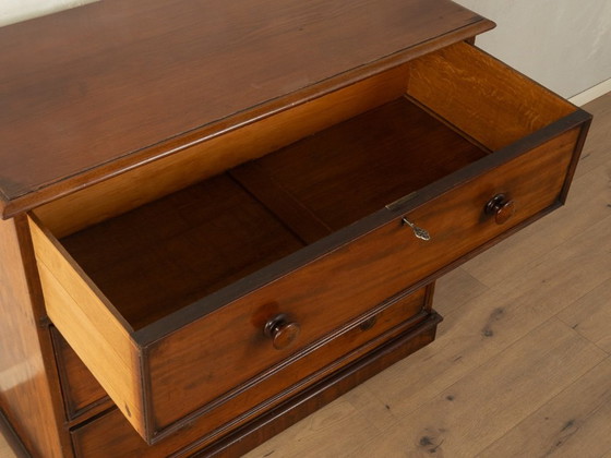 Victoriaanse linnenkast met lades, circa 1840 – Ladekasten, Wood (photo 7 of 8)