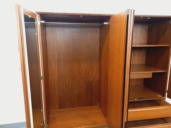 Image 1 of Armoire vintage style scandinave en teck des années 60