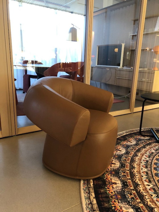Image 1 of Fauteuil RUFF - Moroso - Design Patricia Urquiola