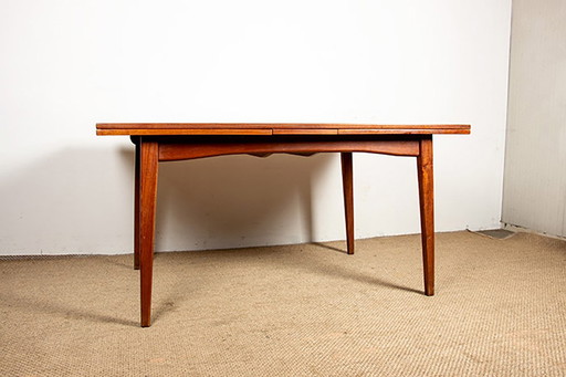 Large Danish Teak Extensible Dining Table Model 145 by Willy Sigh for Sigh & Son 1960