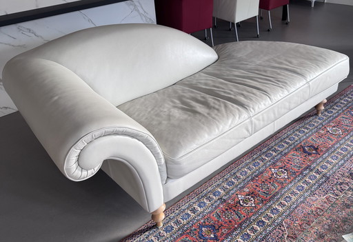 Chaisse Longue aus weißem Leder