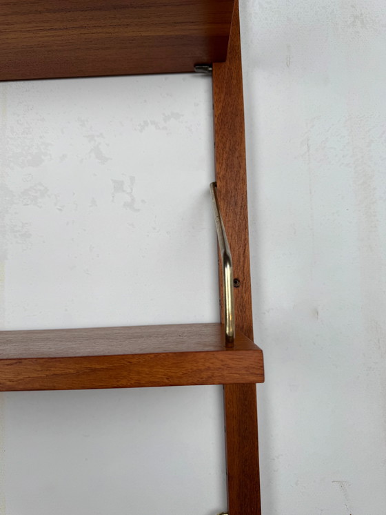 Image 1 of Meuble mural Poul Cadovius Royal System – Élégance en teck danois