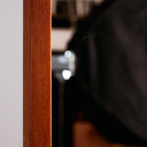 Image 1 of MK10676 Miroir encadré en teck par Aksel Kjersgaard