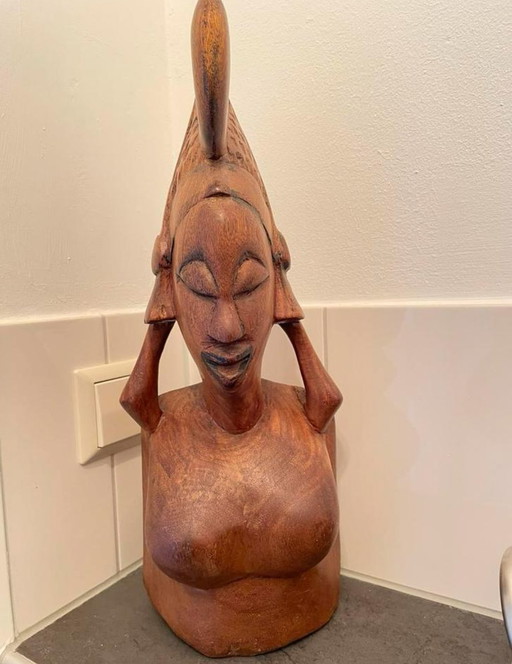 Statues en bois massif (3)