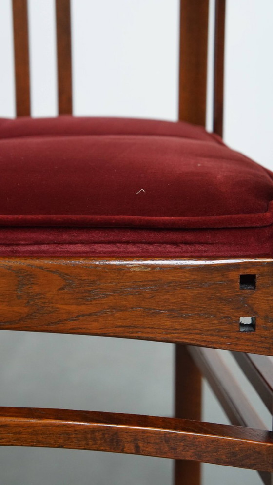 Image 1 of 4 x Jugendstil-Esszimmerstuhl Schuitema mit luxuriöser roter Stoffbespannung