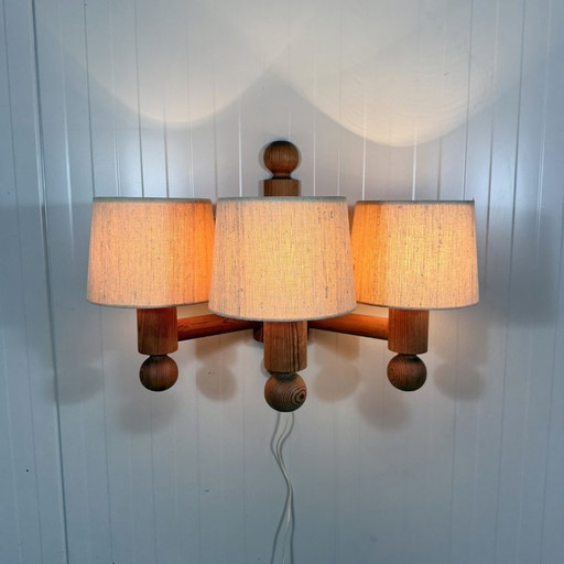 Uno Kristiansson wall lamp Pinus for Luxus Sweden 1970s
