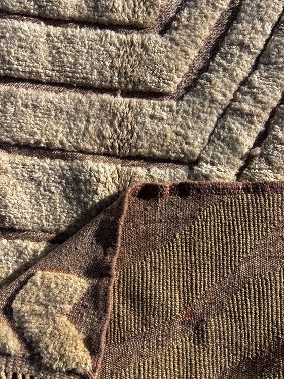 Image 1 of Tappeto berbero moderno marocchino Mrirt in lana 210x300 cm