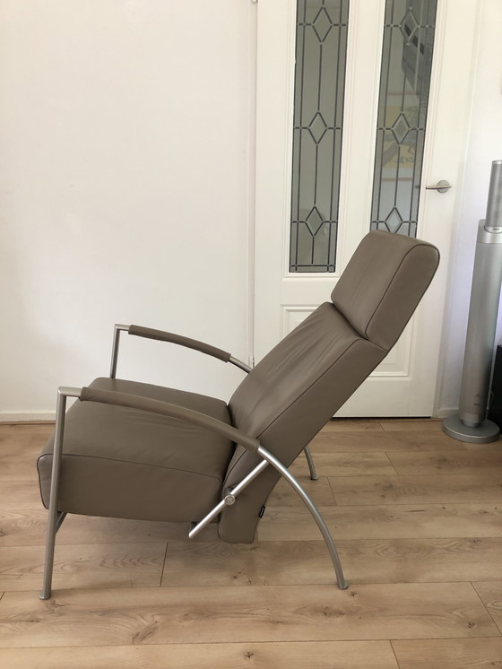 Image 1 of Sillón Harvink modelo The Club Relax + Reposapiés