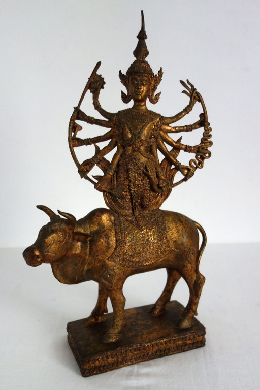Vergoldete Bronzestatue von Shiva auf Nandi, Indien, Mitte des 20. Jahrhunderts.