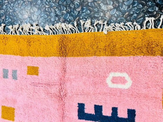 Image 1 of Traditional handmade Berber rug 250cm x 300cm