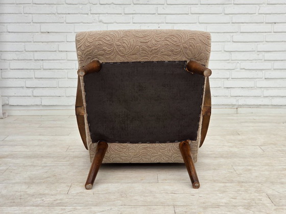 Image 1 of Deense fauteuil uit de jaren 60, bekleed met meubelwol en gemaakt van beukenhout.