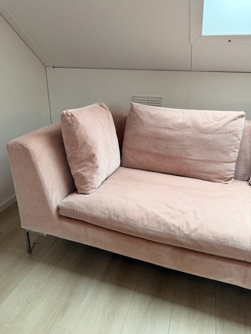 Canapé Charles de B&B Italia | Velours rose poudré d'origine | Magnifique canapé design italien.