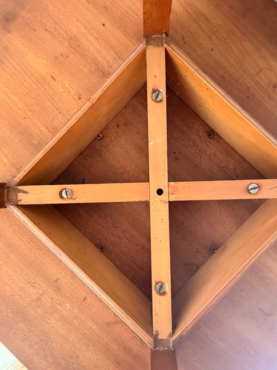 Tavolino - noce con connessione a croce in ottone – Tavolini, Legno (photo 3 of 5)