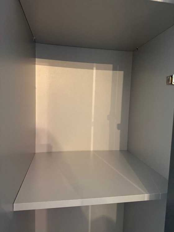 Image 1 of Mobiletto da parete con espositore