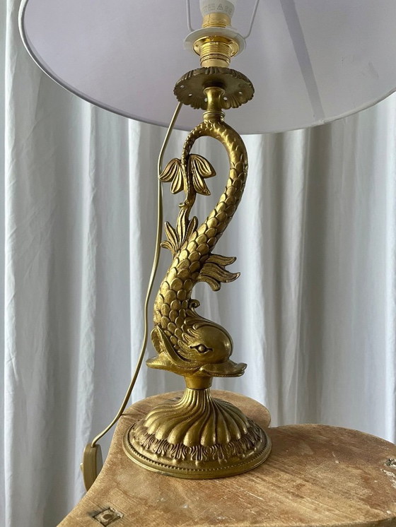 Image 1 of Delfinlampe aus vergoldeter Bronze im Stil Louis XV.