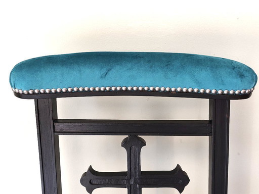 antico tavolo da preghiera restaurato