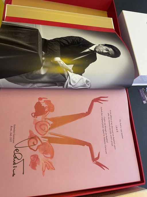 Valentino Garavani Luxus-Modebuch – TASCHEN XXL Edition