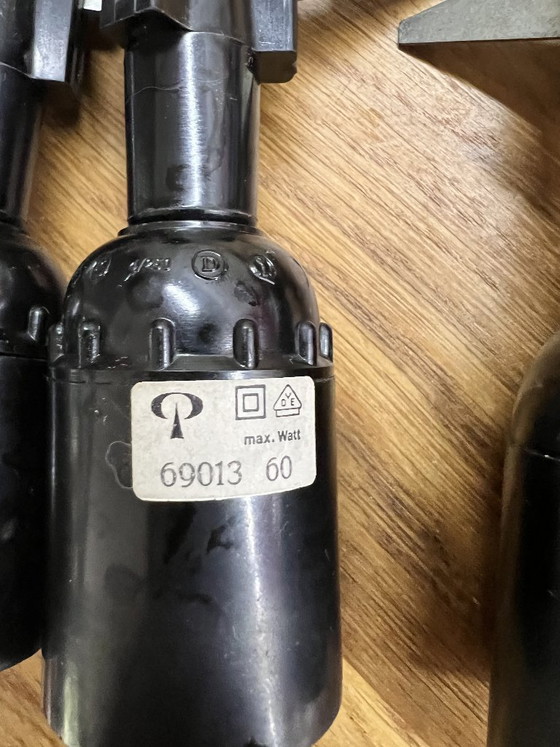 Image 1 of Zeldzame set van 4 rode glazen hanglampen uit het midden van de 20e eeuw van Peill & Putzler (jaren 70) - in nieuwstaat.