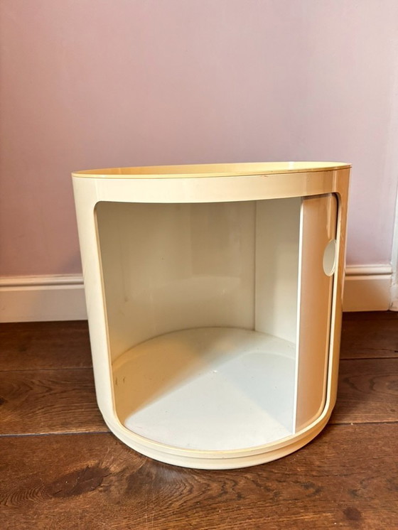 Image 1 of Kartell nachtkastje - Anna Castelli